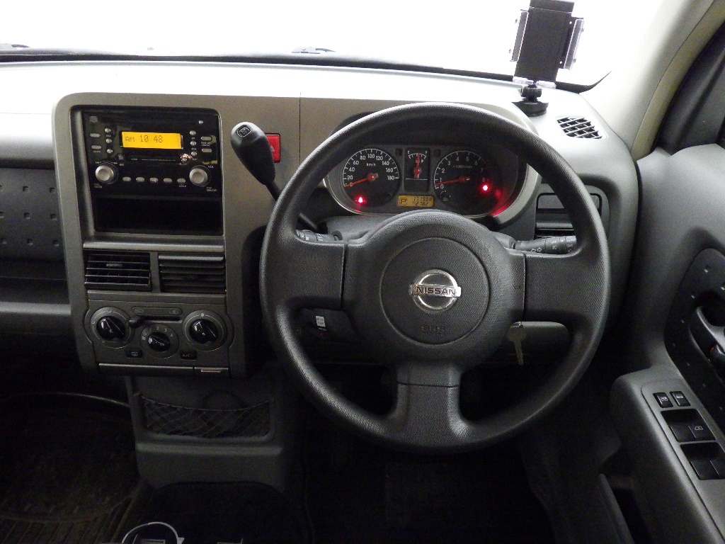 NISSAN CUBE