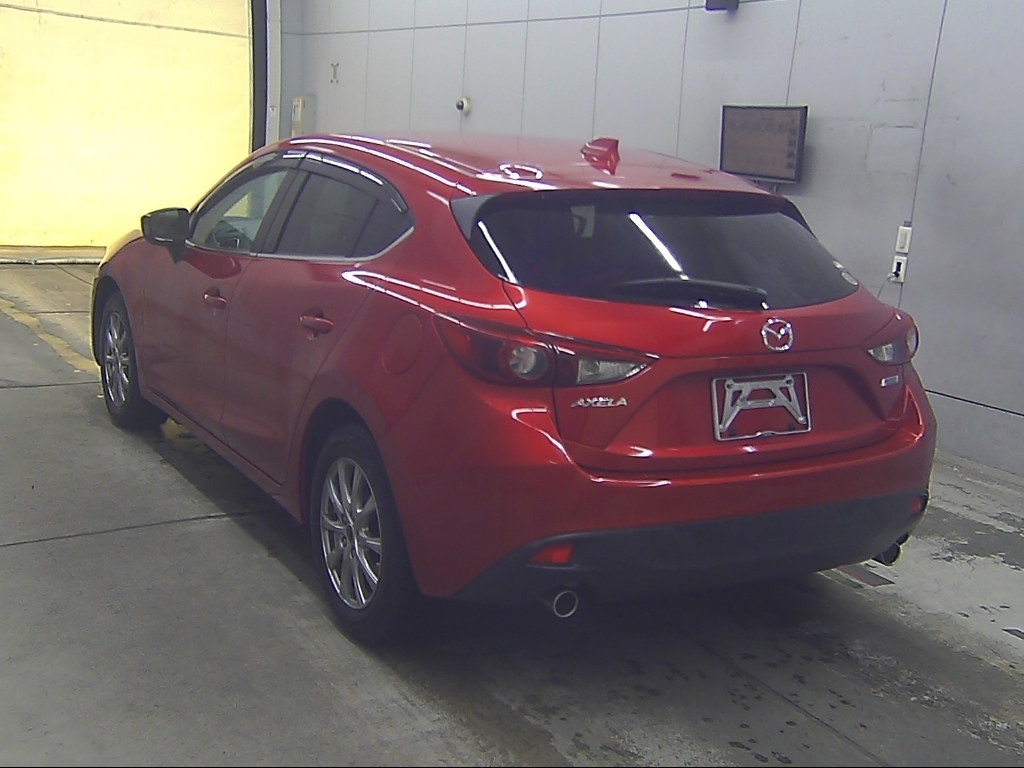 MAZDA AXELA