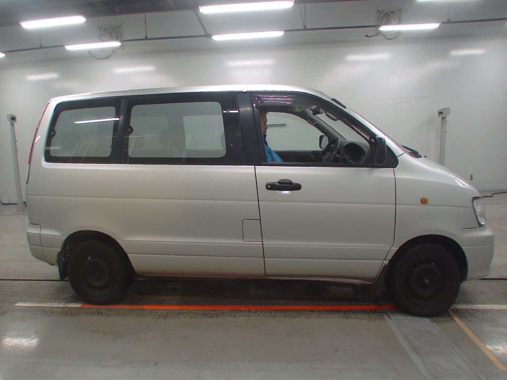 TOYOTA TOWN ACE NOAH
