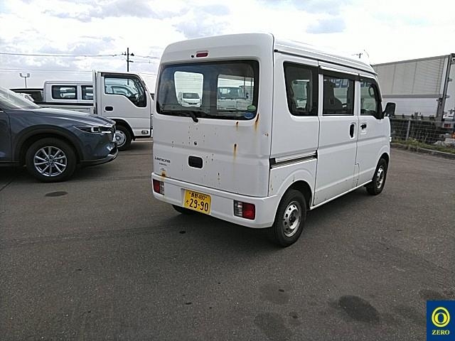 MITSUBISHI MINICAB