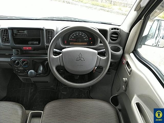 MITSUBISHI MINICAB