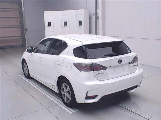 LEXUS CT200H
