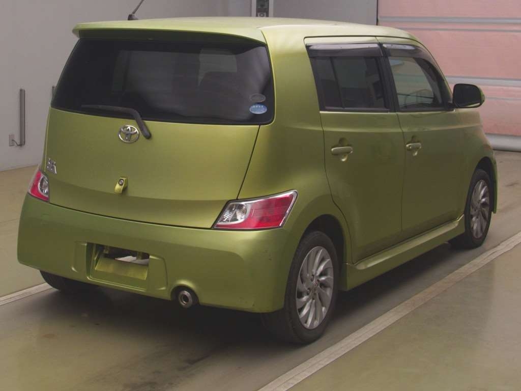 TOYOTA BB