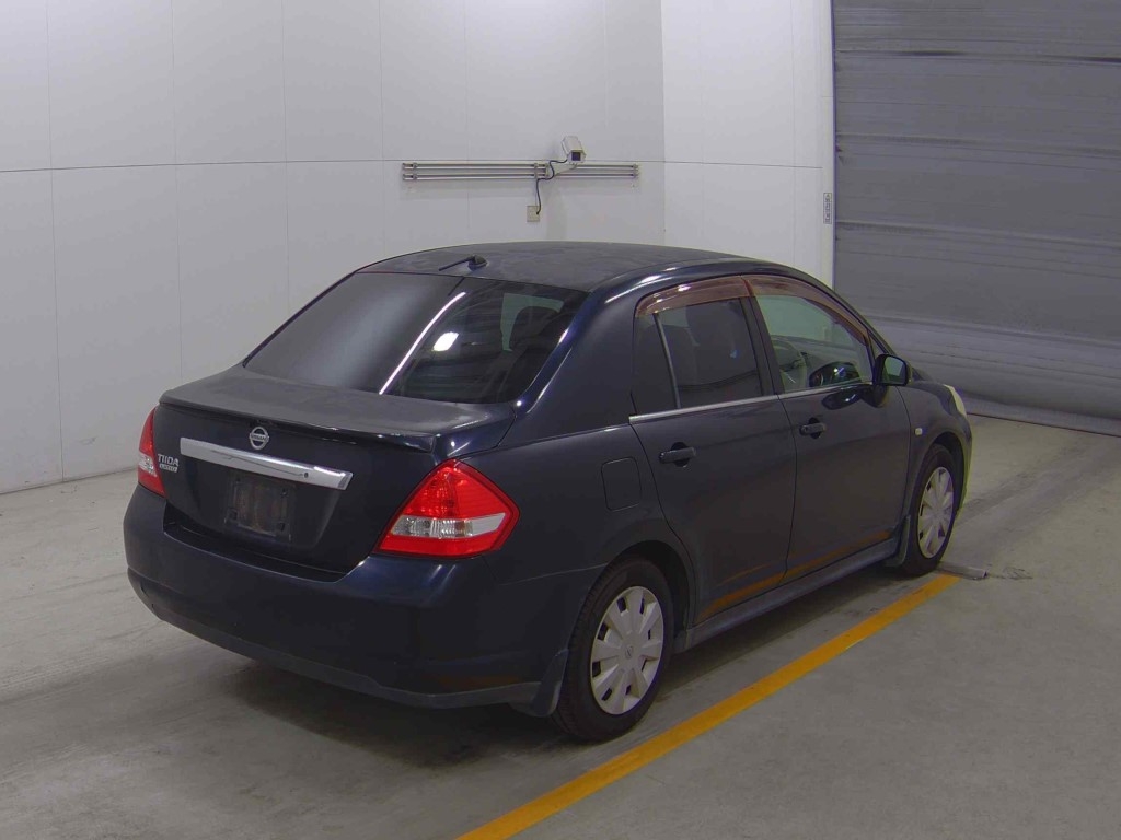 NISSAN TIIDA LATIO