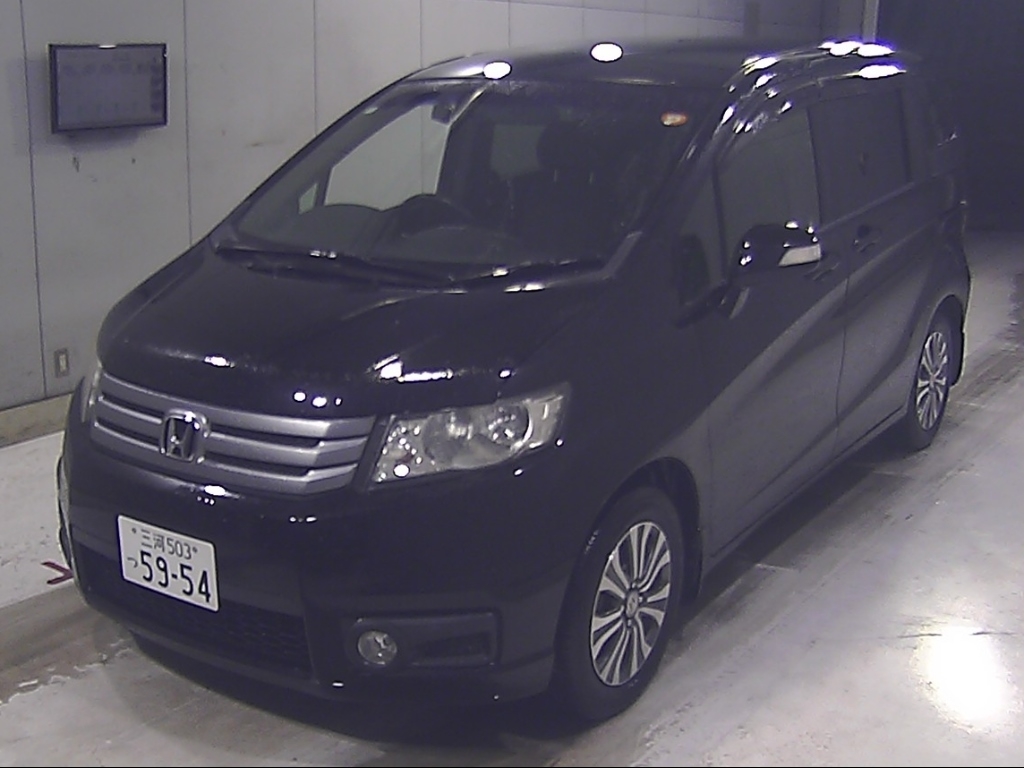 HONDA FREED SPIKE