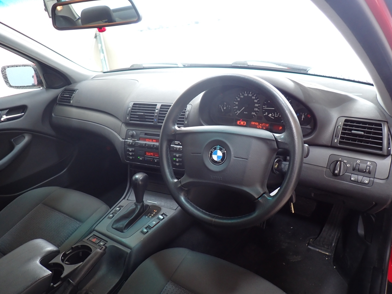 BMW 3-SERIES