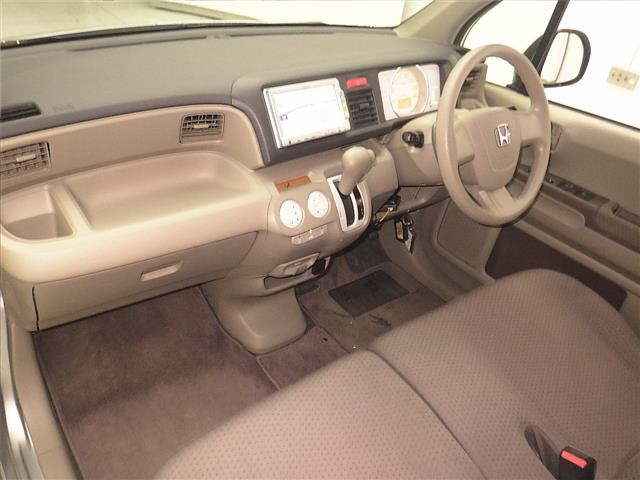 HONDA LIFE