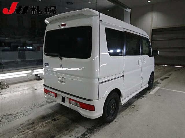 MITSUBISHI TOWN BOX