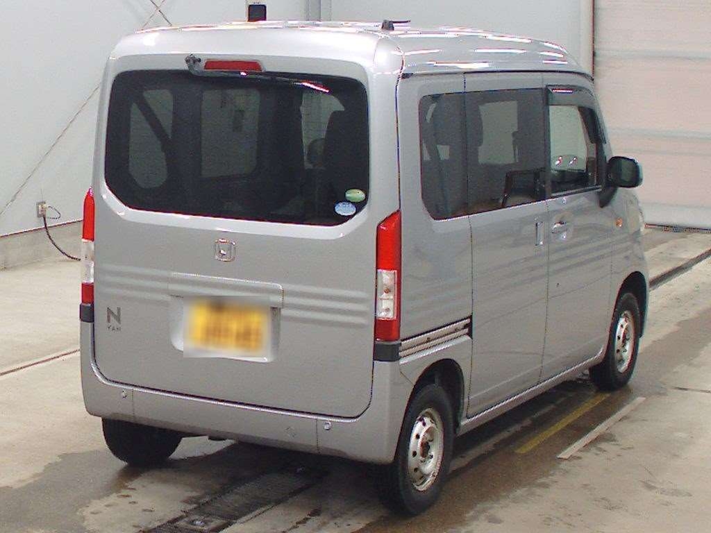 HONDA N-VAN