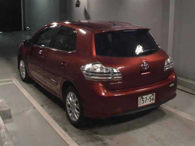 TOYOTA BLADE