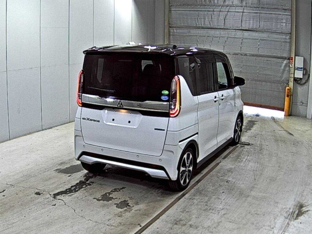 MITSUBISHI EK SPACE