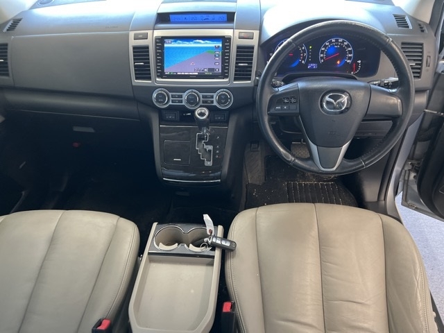 MAZDA MPV