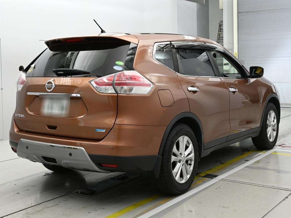 NISSAN X-TRAIL