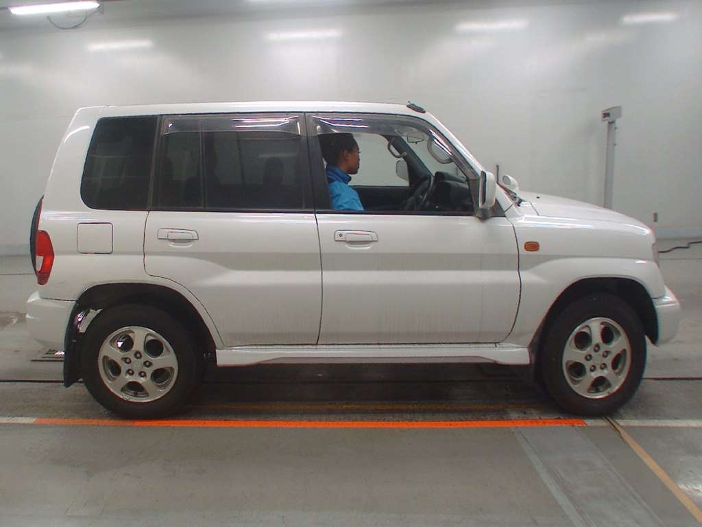MITSUBISHI PAJERO IO