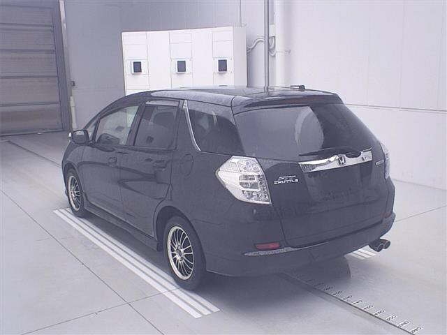 HONDA FIT SHUTTLE