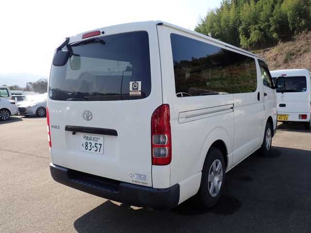 TOYOTA REGIUS ACE