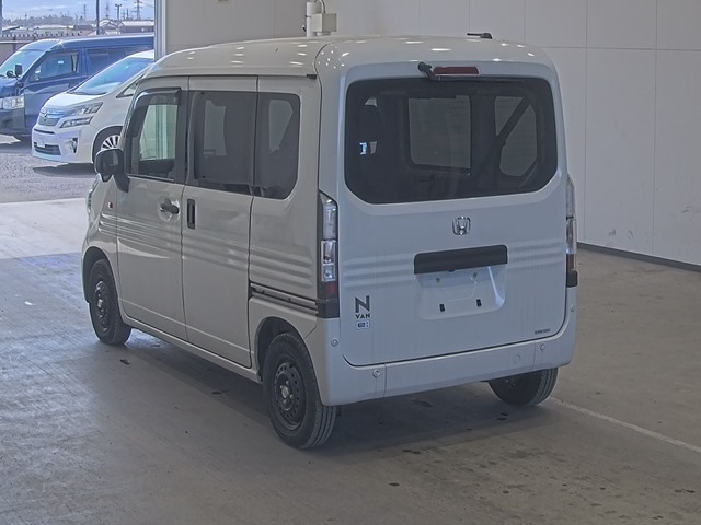 HONDA N-VAN