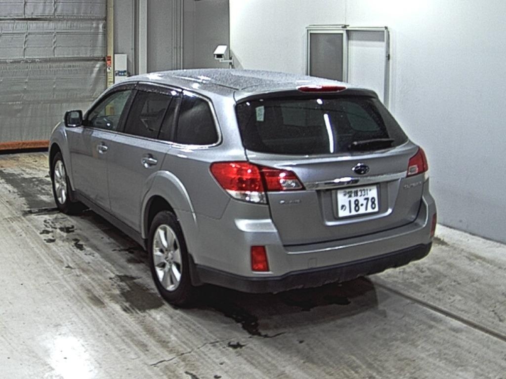 SUBARU OUTBACK