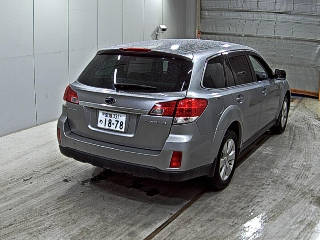 SUBARU OUTBACK