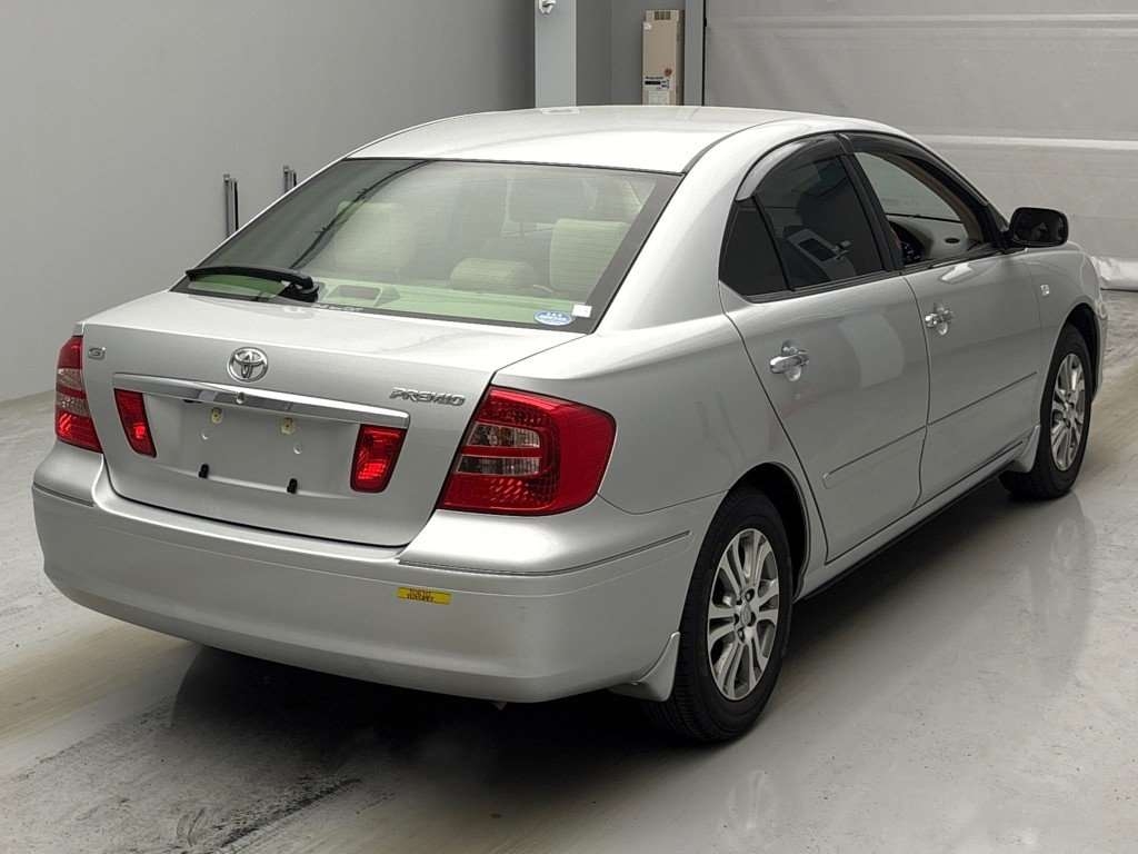 TOYOTA PREMIO