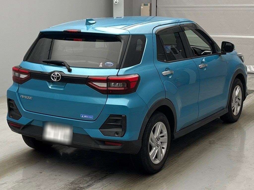 TOYOTA RAIZE