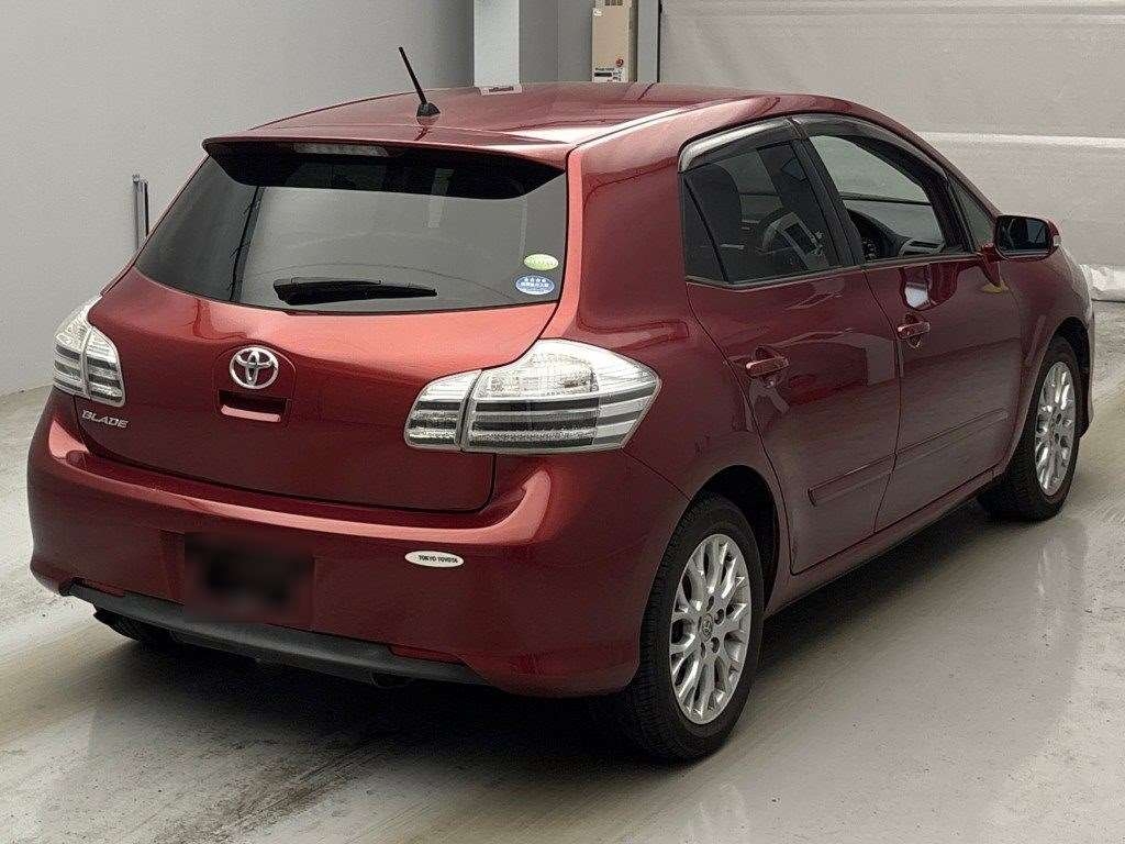 TOYOTA BLADE