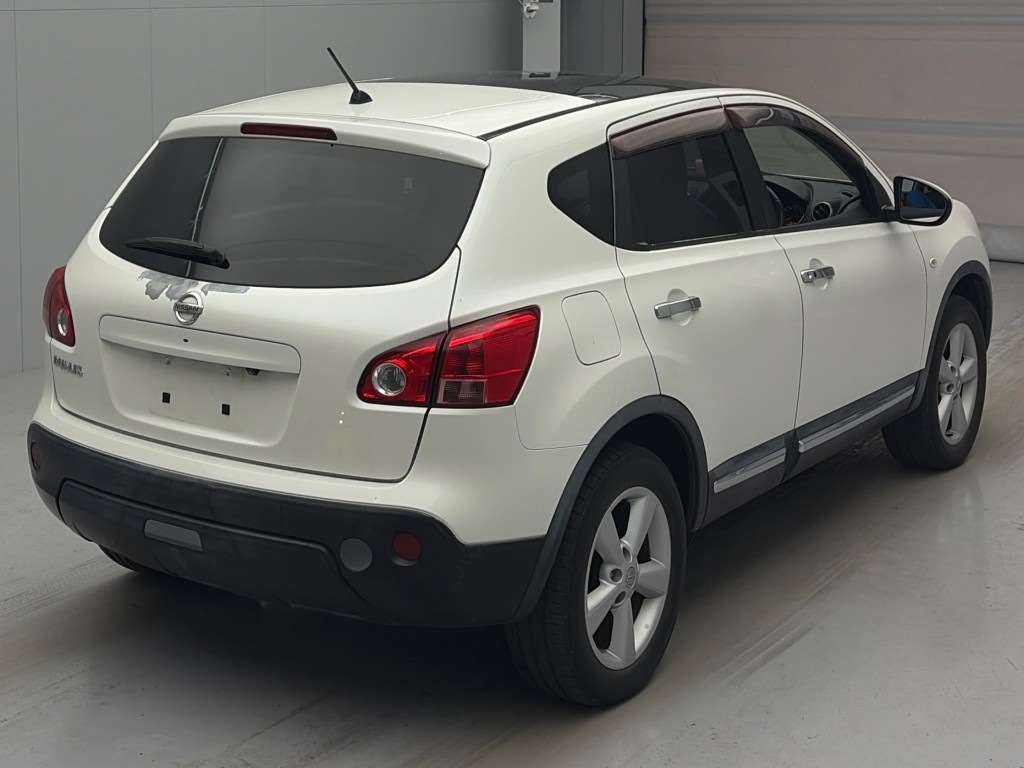 NISSAN DUALIS