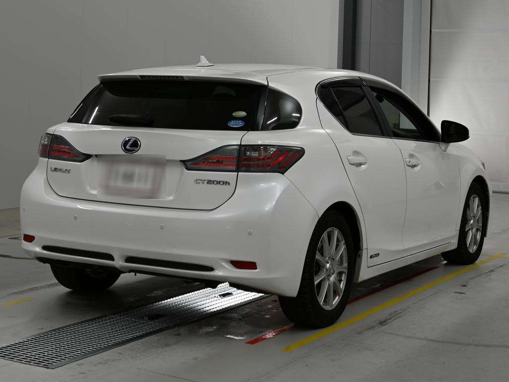 LEXUS CT200H