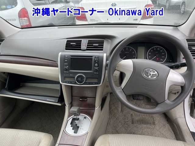 TOYOTA PREMIO