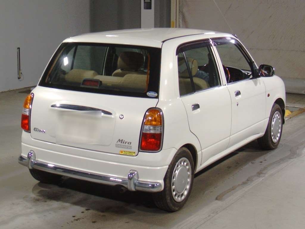 DAIHATSU MIRA GINO