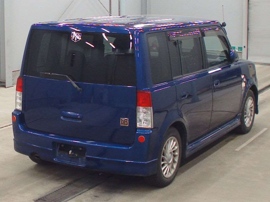 TOYOTA BB