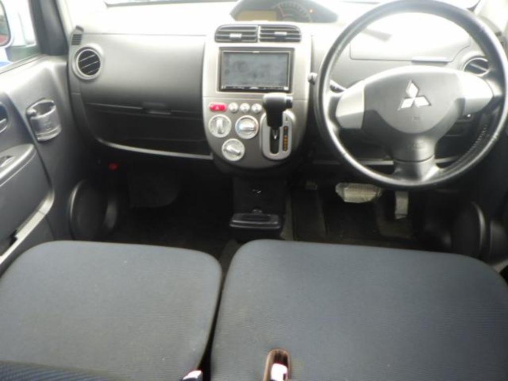 MITSUBISHI EK SPORT