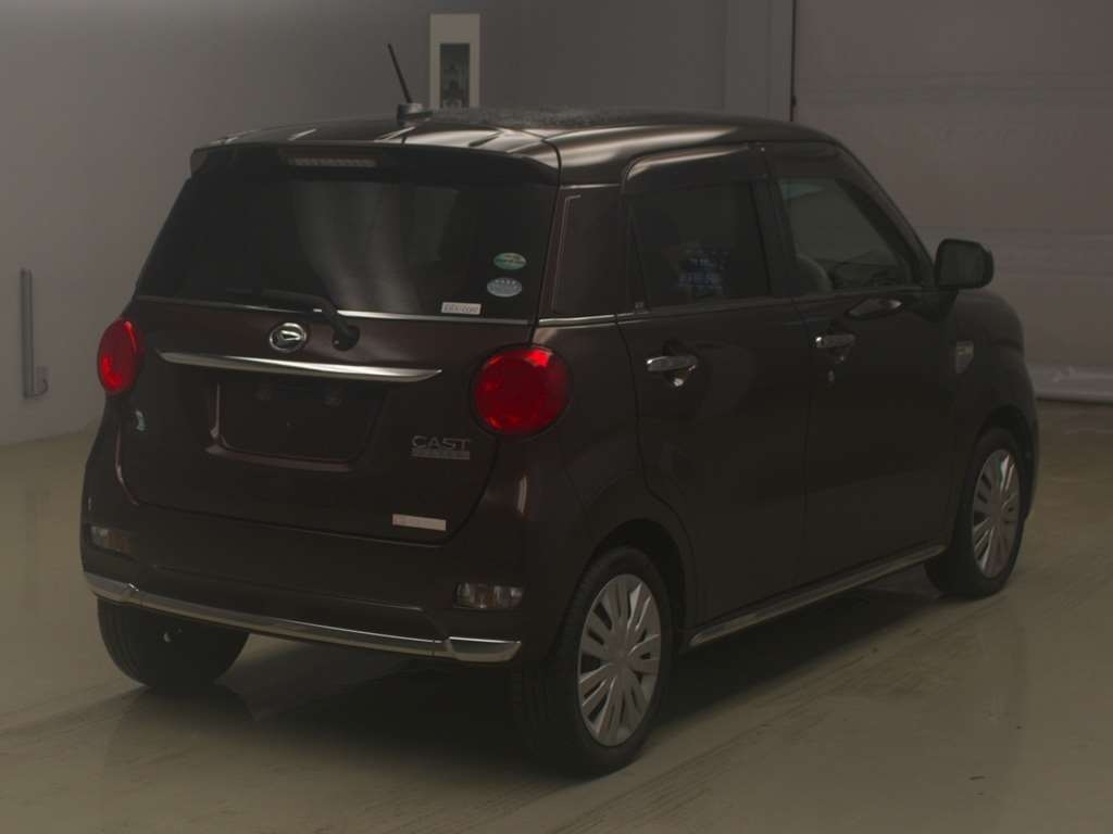 DAIHATSU CAST