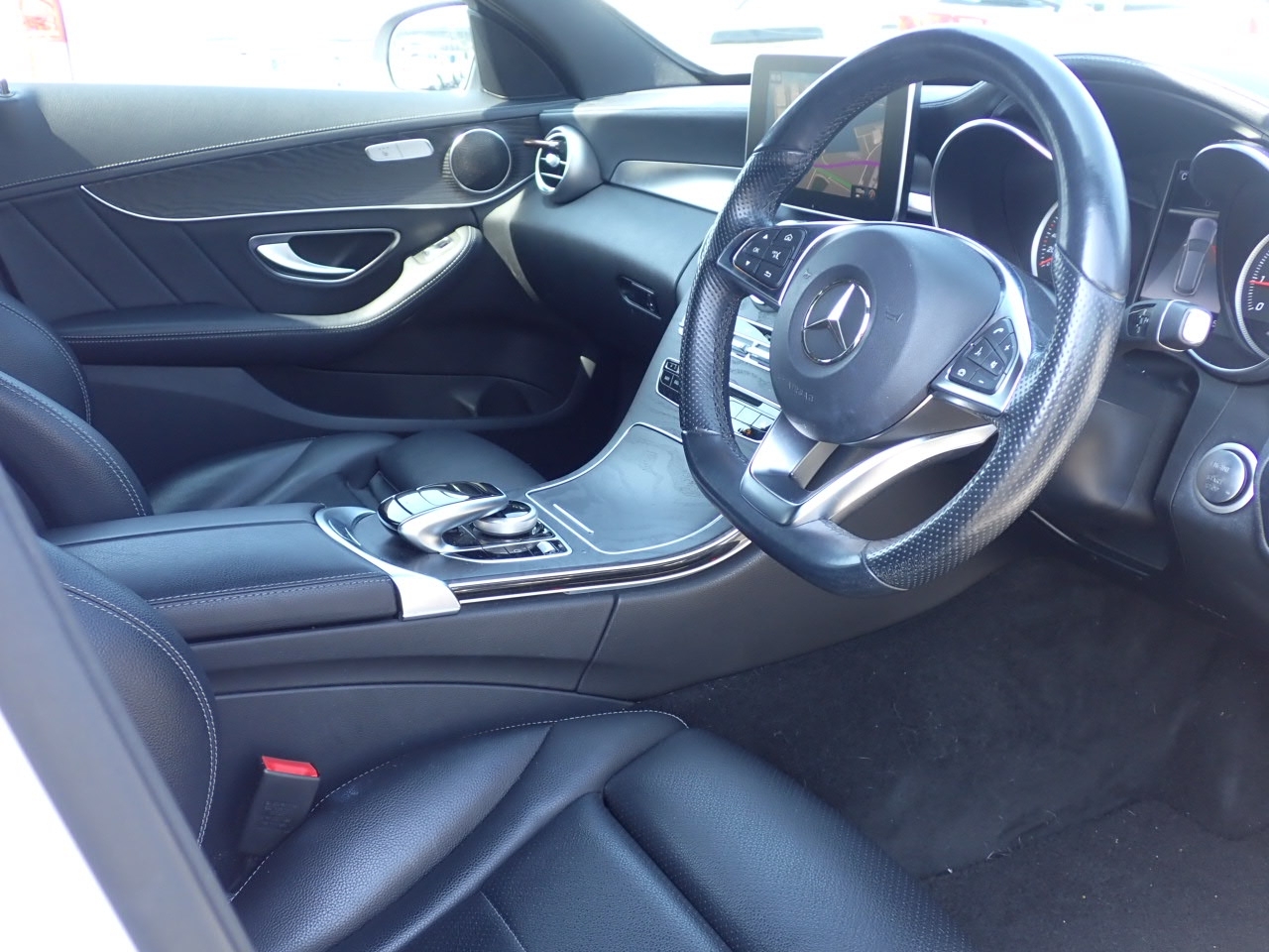 MERCEDES-BENZ C-CLASS