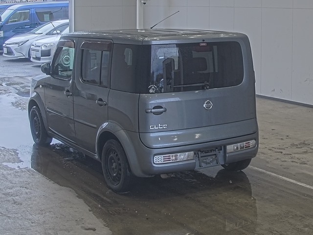 NISSAN CUBE