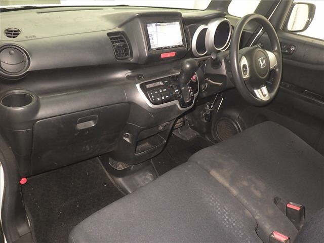 HONDA N-BOX+