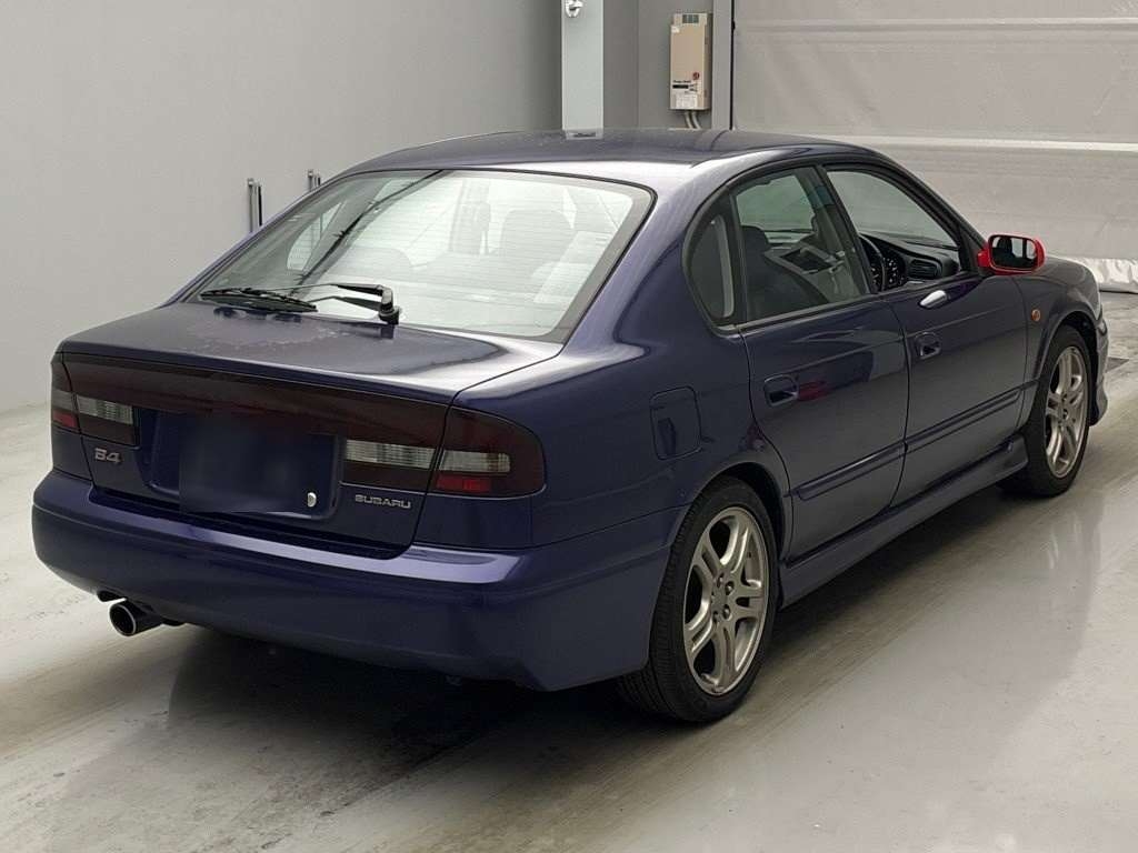 SUBARU LEGACY B4