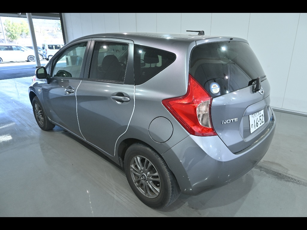 NISSAN NOTE