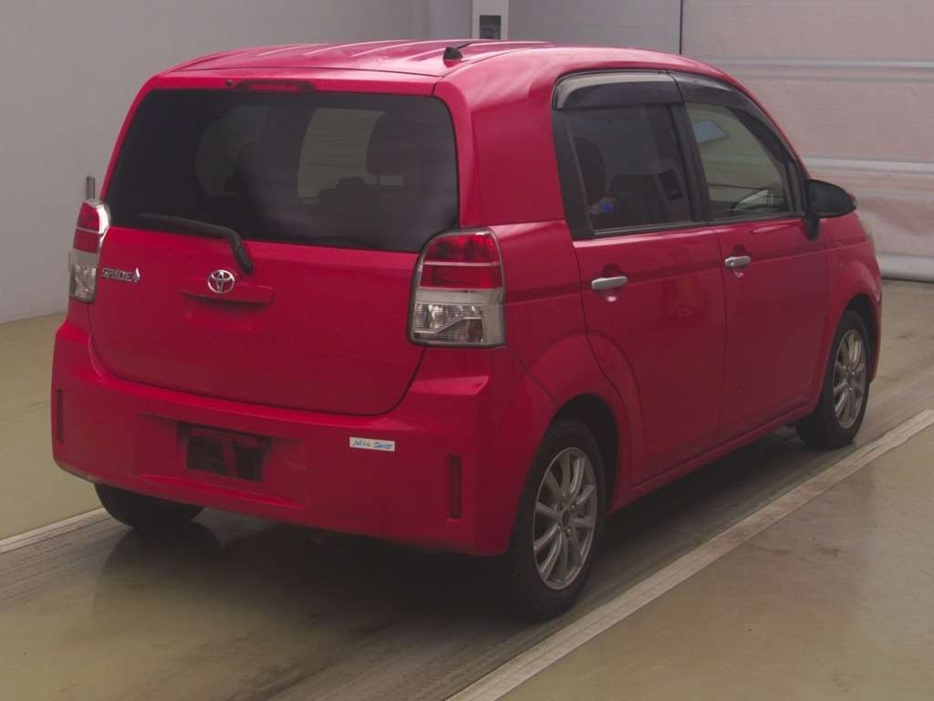 TOYOTA SPADE