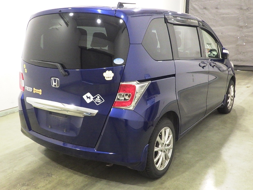 HONDA FREED