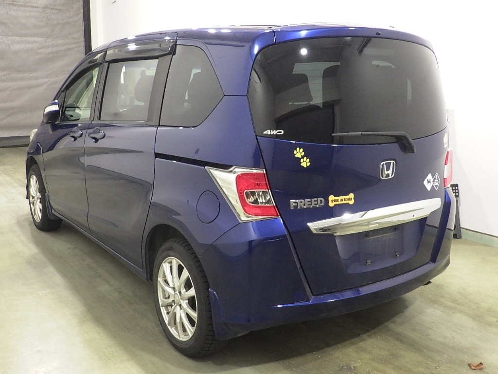 HONDA FREED