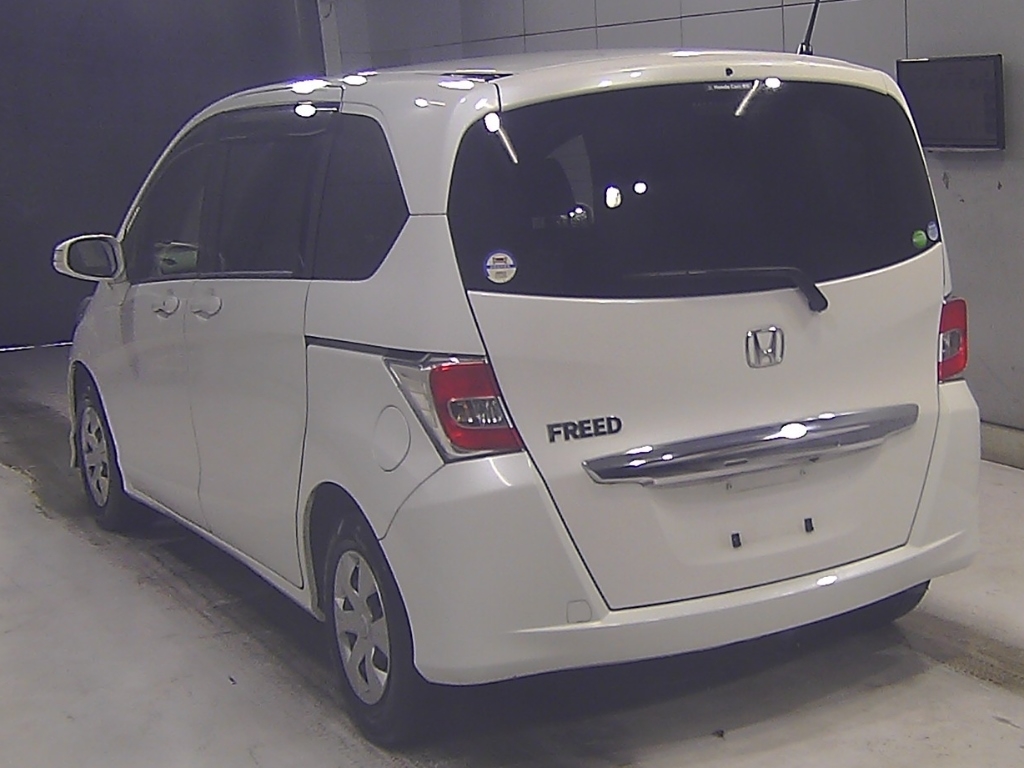 HONDA FREED