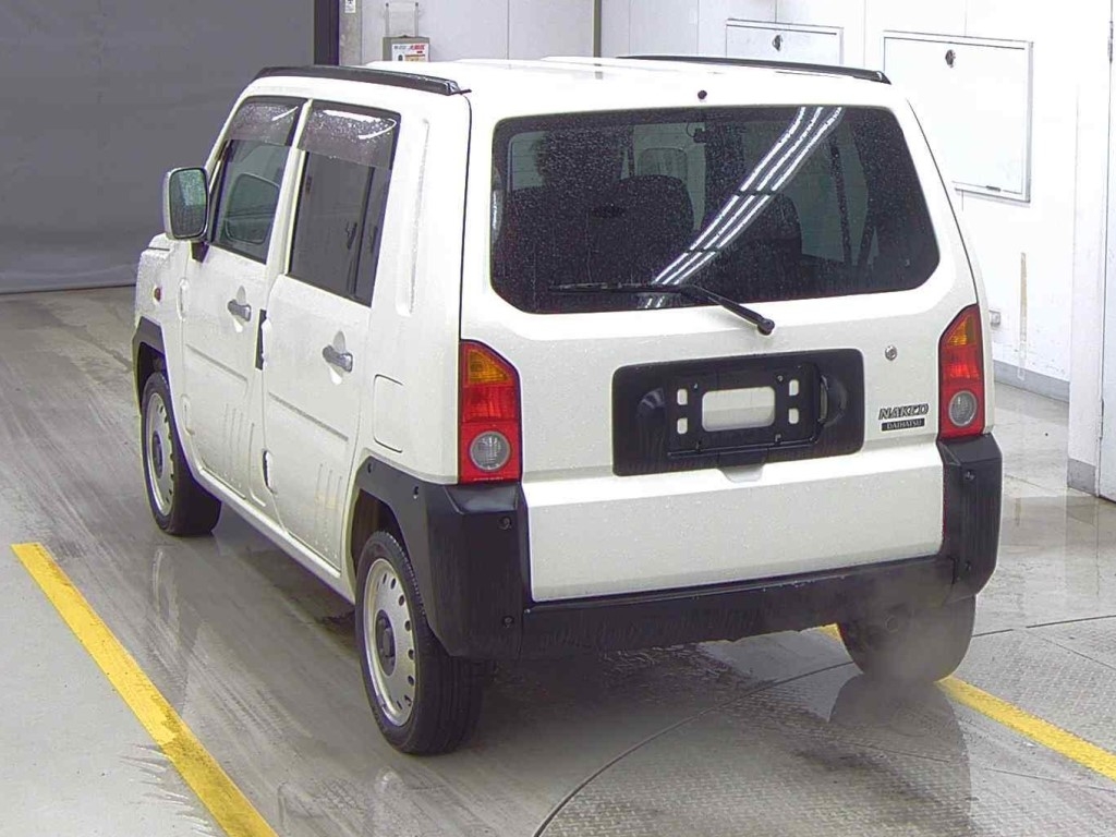 DAIHATSU NAKED
