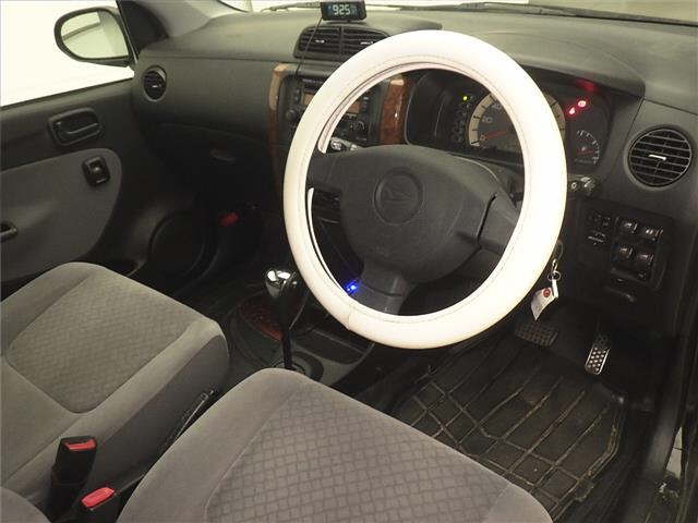 DAIHATSU MIRA AVY