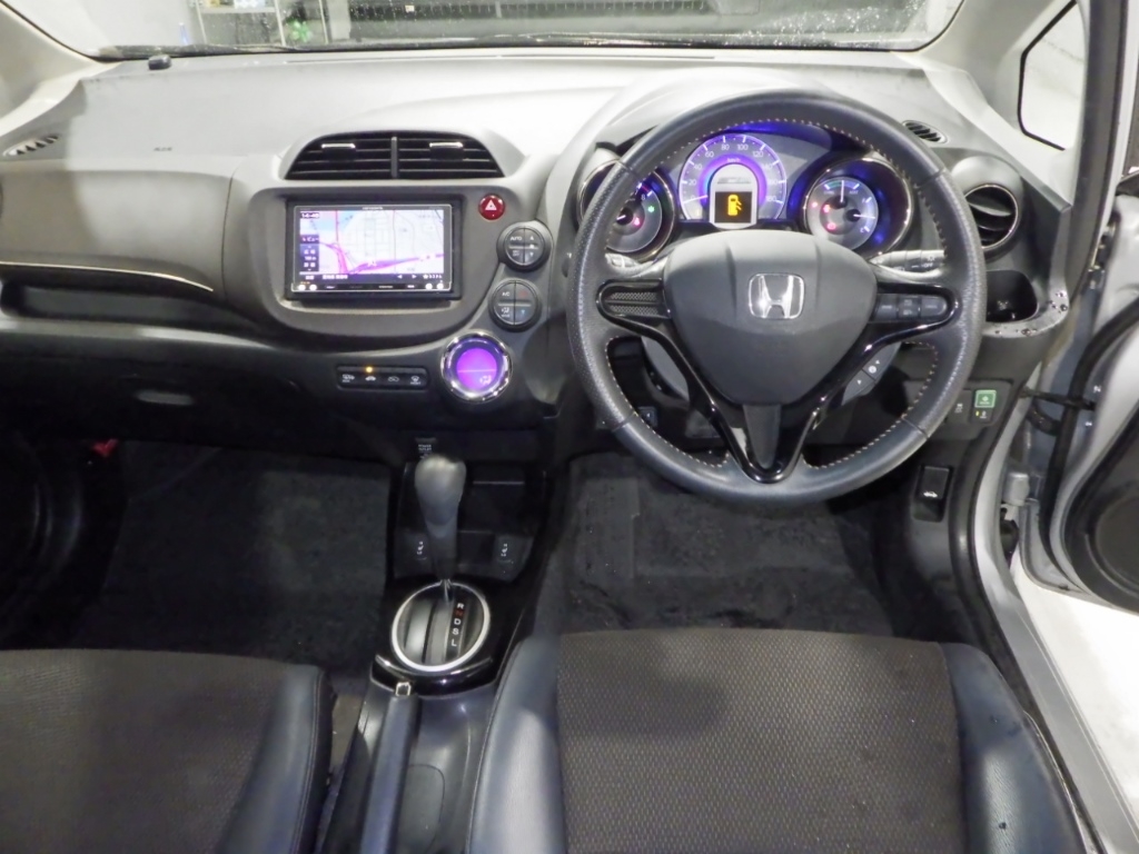 HONDA FIT SHUTTLE