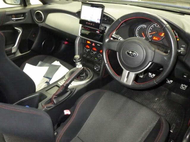 SUBARU BRZ