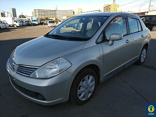 NISSAN TIIDA LATIO