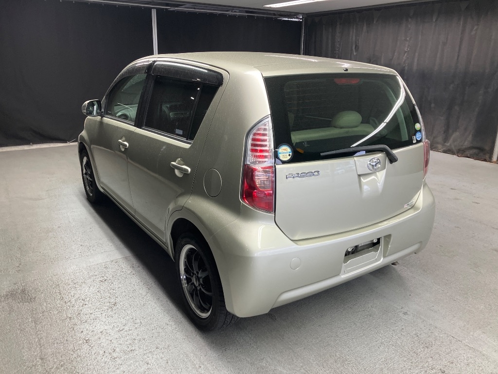 TOYOTA PASSO