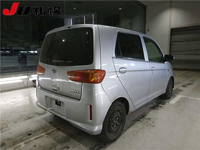 DAIHATSU MAX