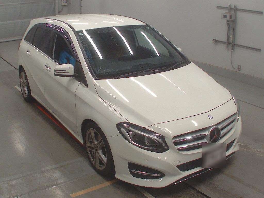 MERCEDES-BENZ B-CLASS